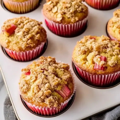 Simple Strawberry Rhubarb Muffins